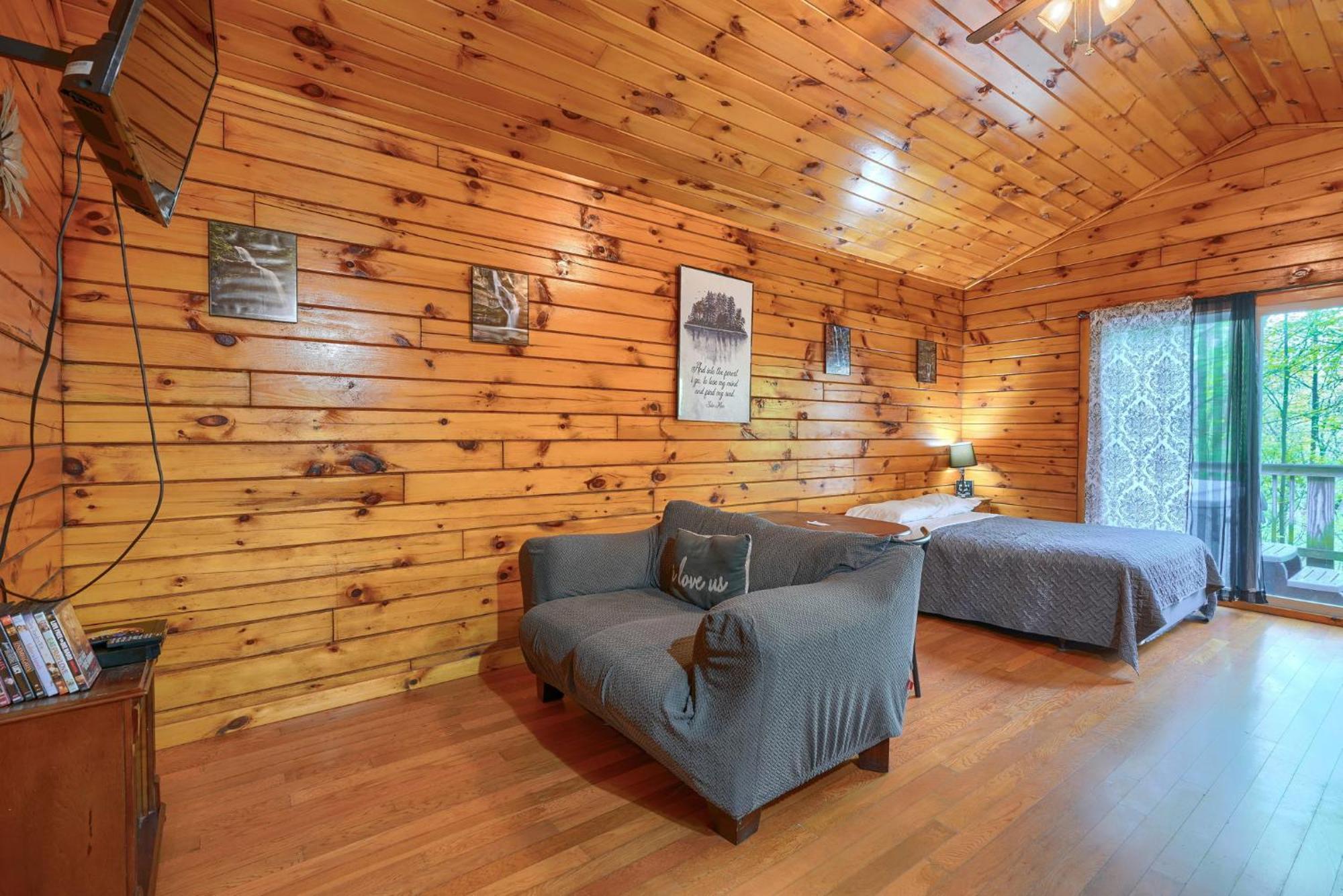 Blue Rose Cabins - Wildwoods Cabin 洛根 外观 照片